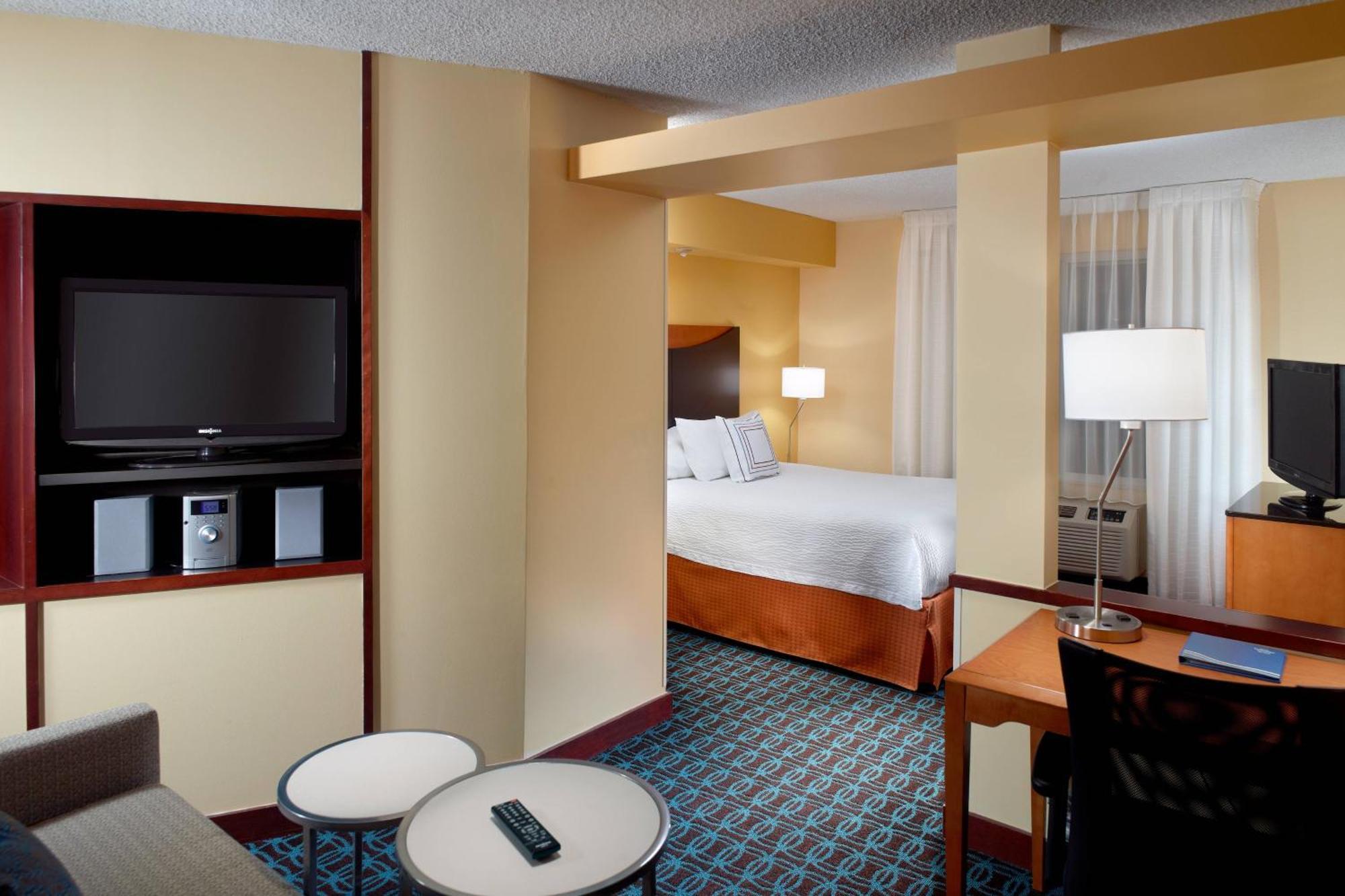 Fairfield Inn & Suites Clarksville Exteriör bild