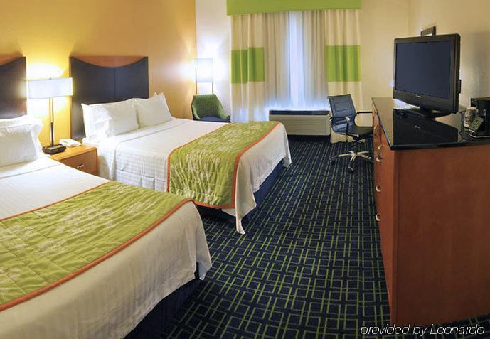 Fairfield Inn & Suites Clarksville Rum bild